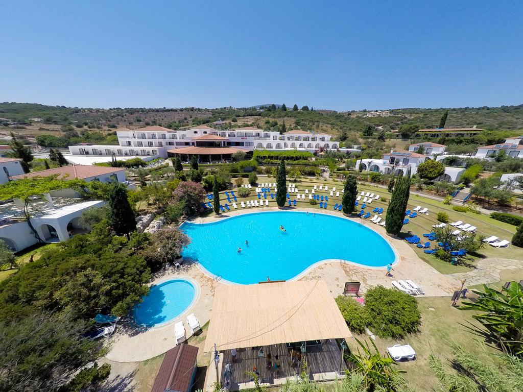 Sunrise Village Beach Hotel Kalamaki  Екстериор снимка