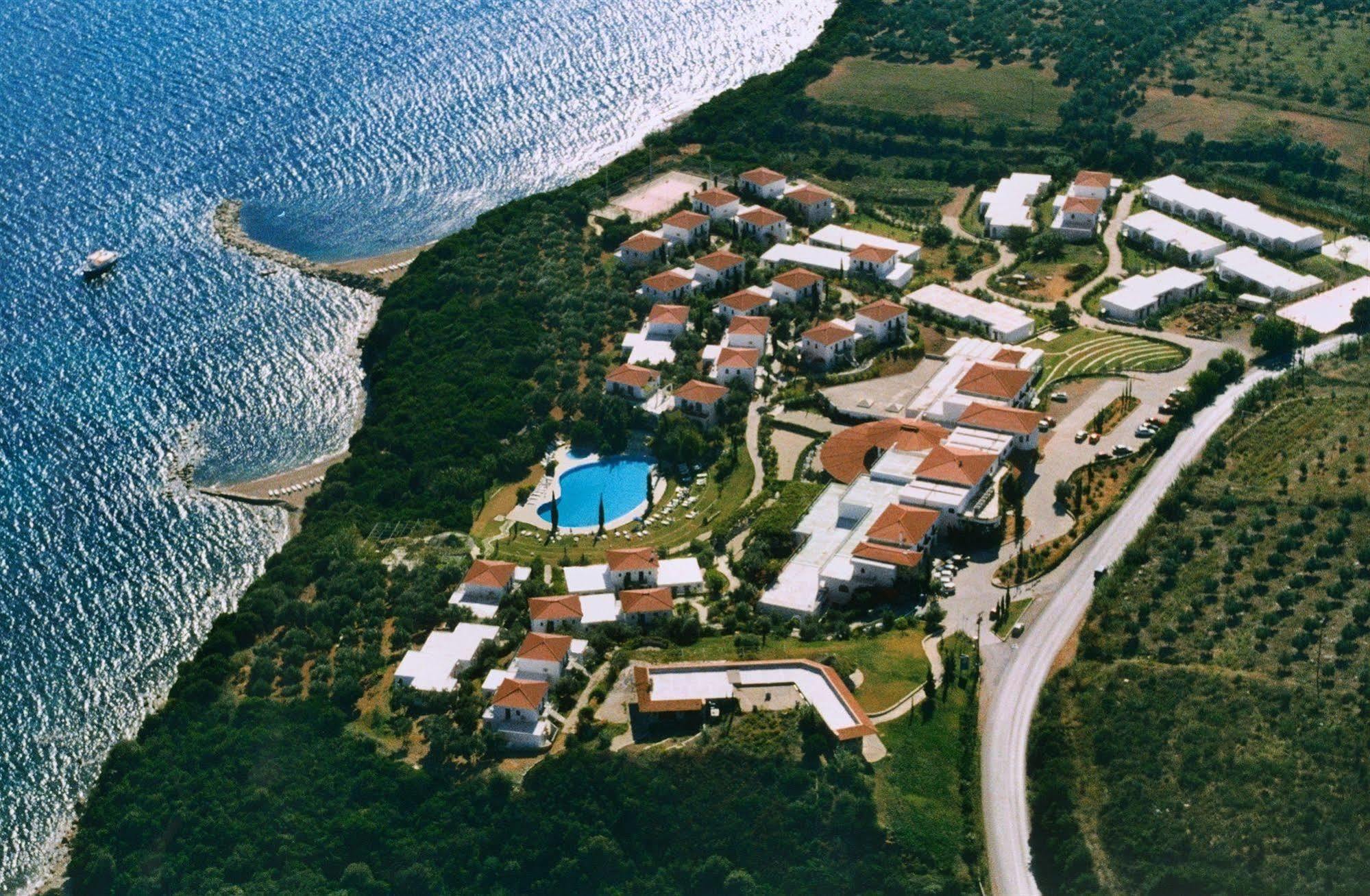 Sunrise Village Beach Hotel Kalamaki  Екстериор снимка