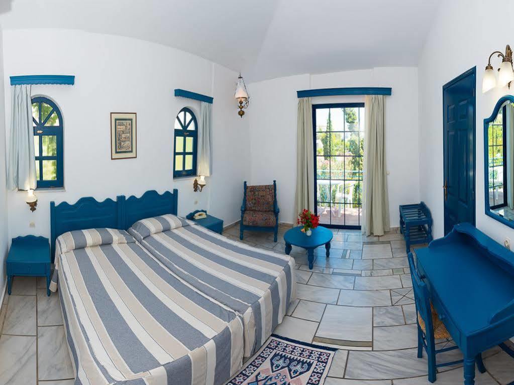 Sunrise Village Beach Hotel Kalamaki  Екстериор снимка