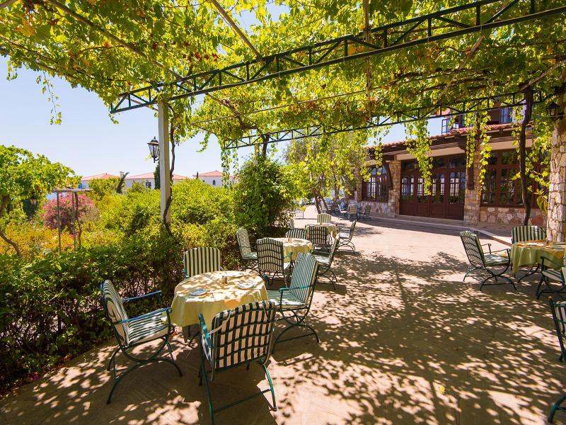 Sunrise Village Beach Hotel Kalamaki  Екстериор снимка