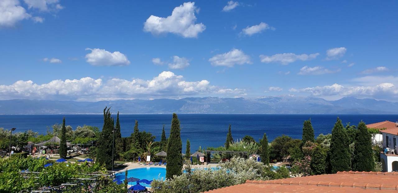 Sunrise Village Beach Hotel Kalamaki  Екстериор снимка